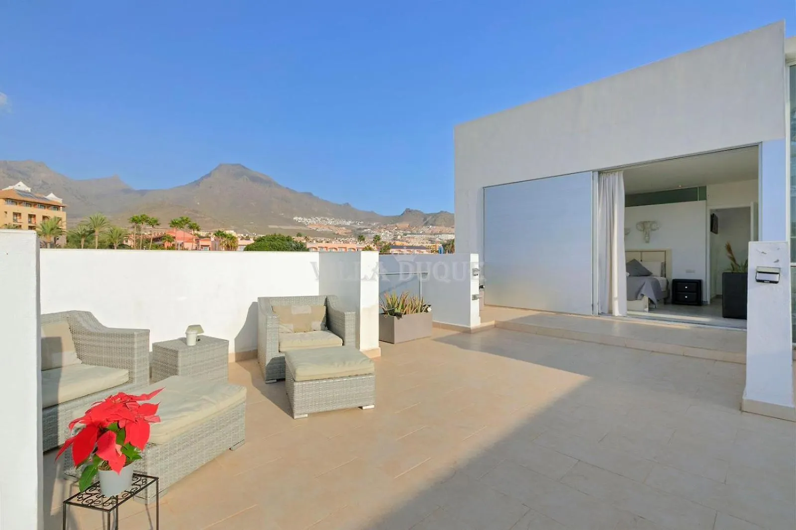 El Duque Modern Villa With Pool アデヘ