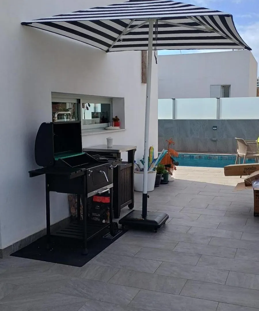 El Duque Modern Villa With Pool アデヘ